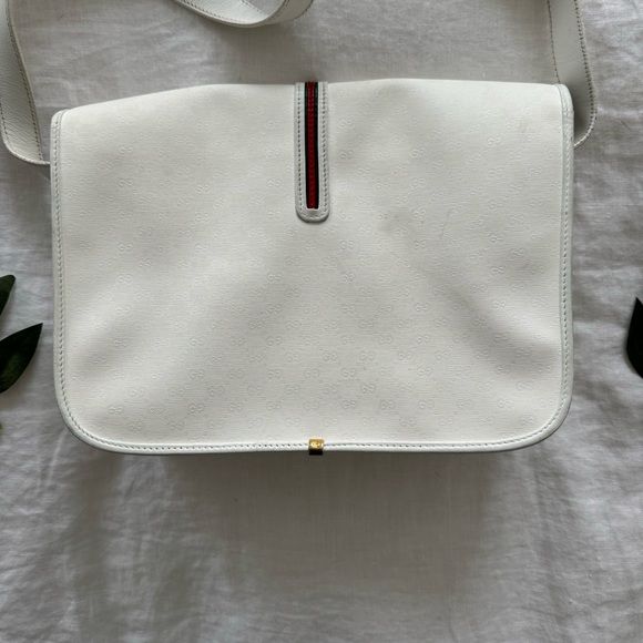 GUCCI • vintage 1970’s White Monogram Crossbody - Picture 4 of 17